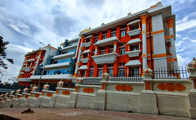 Puri Dham Hotel
